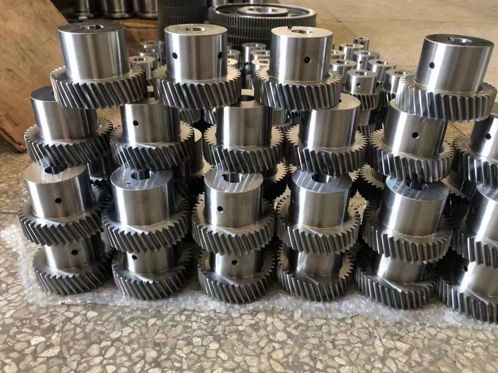 齿轮加工，毛坯磨齿，铣齿，成形磨齿，滚齿，剃齿，插齿，展成法磨齿