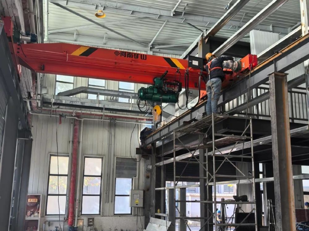 西安起重机、电动防爆单梁起重机