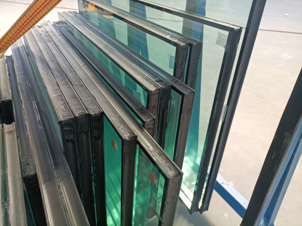 河南玻璃钢化处理加工、玻璃切割、幕墙玻璃、门窗玻璃定制加工厂家